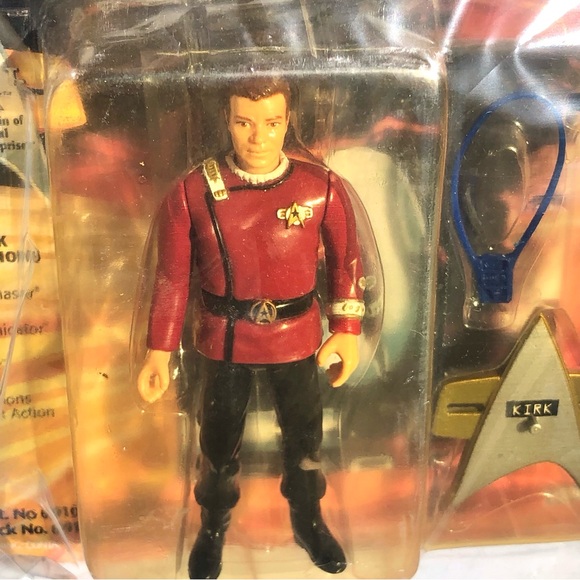 NWT Vintage 1994 Star Trek Captain Kirk Action Figure - Picture 4 of 16